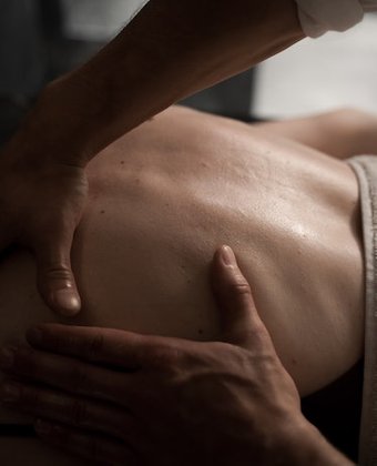 Massaggio dorsale